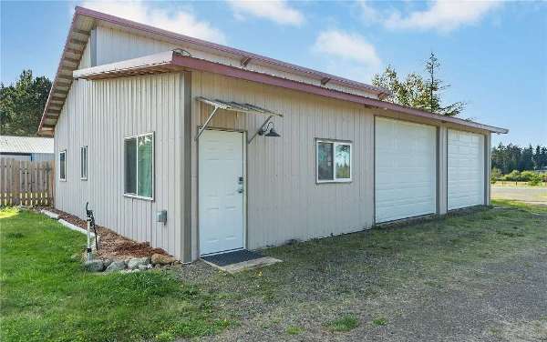 Apartment / Garage